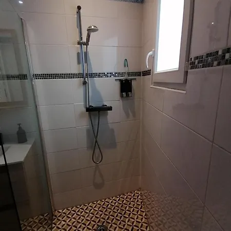 Maison Antony, Climatisation, Parking Gratuit Antony