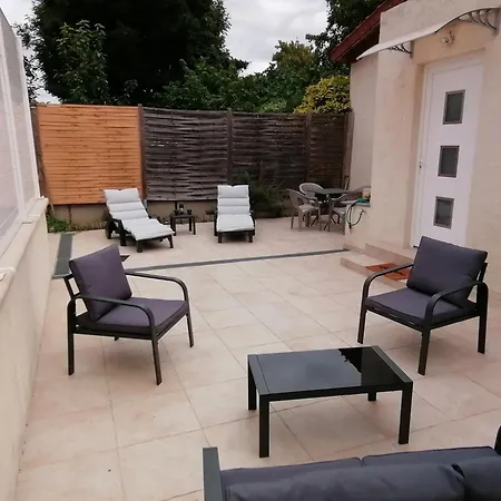 Apartment Maison Parking Gratuit Proche Paris *