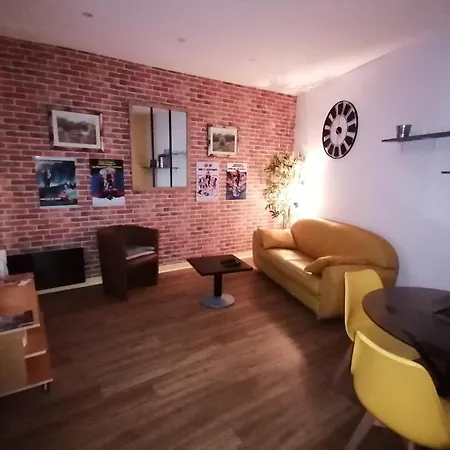 Maison Parking Gratuit Proche Paris Apartment