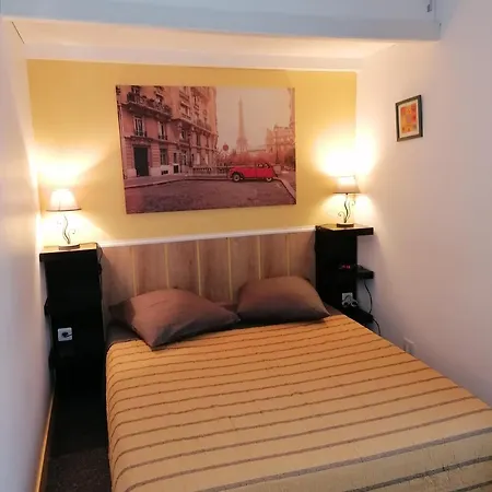 Maison Parking Gratuit Proche Paris Apartment