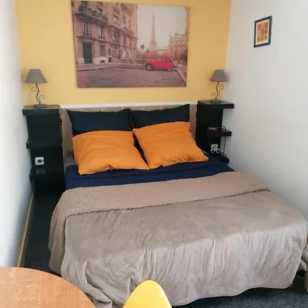 Apartment Maison Parking Gratuit Proche Paris *